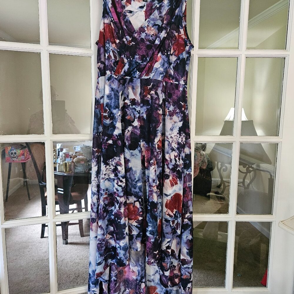 SIMPLY VERA WANG Hi Low Dress size Large